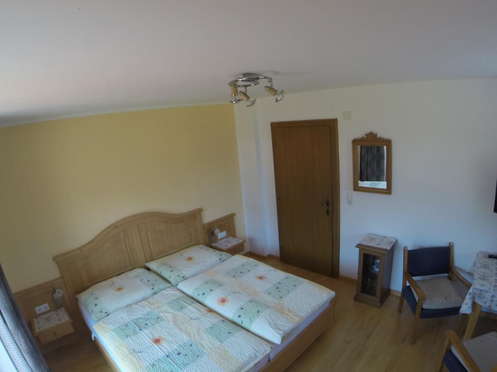 Privatzimmer Helene Mariacher Apartment Virgen Exterior photo